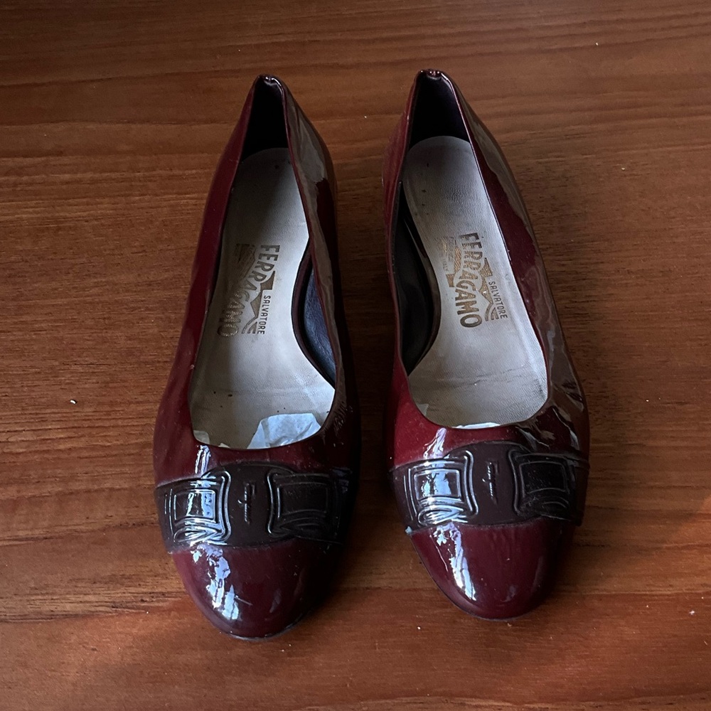 SALVATORE FERRAGAMO Women's Dark Red Patent Leather Flats